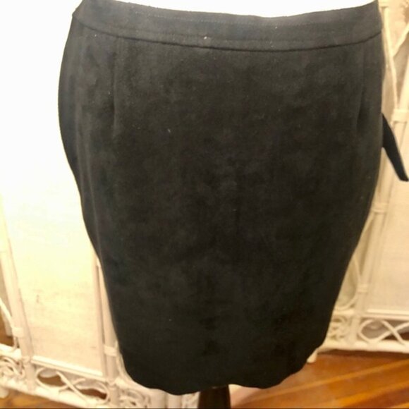J.O.A. Skirt Black Faux Suede Wrap Mini Asymmetrical Hem Front size Medium - Picture 10 of 16